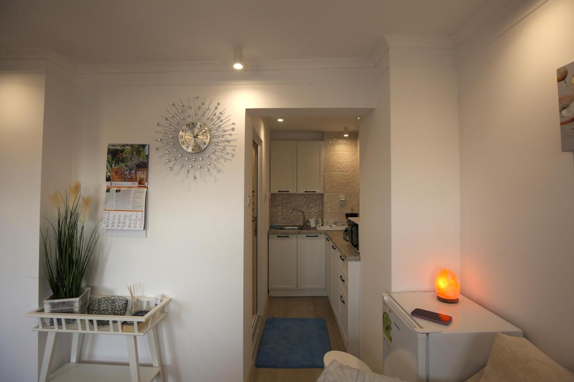 Apartments Panorama ヴェリコ・タルノヴォ エクステリア 写真
