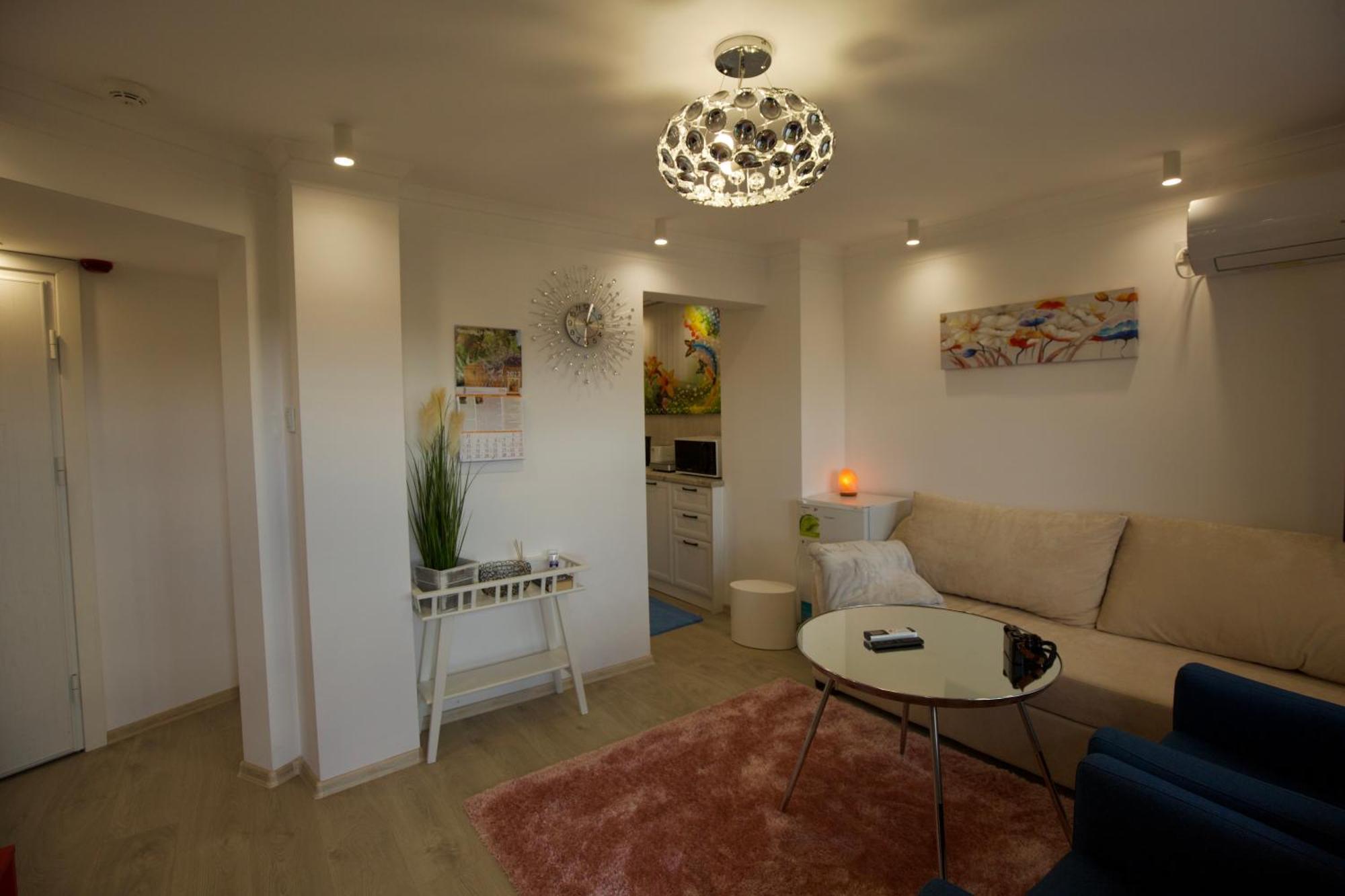 Apartments Panorama ヴェリコ・タルノヴォ エクステリア 写真